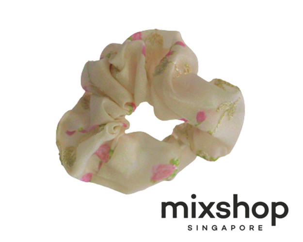 Picture of Mixshop Hair Scrunchies Pink Flower