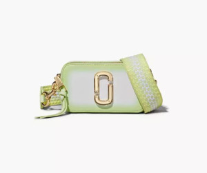 Picture of MARC JACOBS THE FLUORO EDGE SNAPSHOT