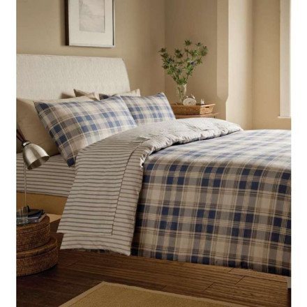 Picture of Catherine Lansfield Tartan Double Bed Quiltset Navy