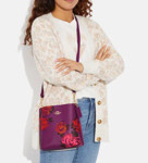 Picture of Coach Mollie Bucket Bag 22 with Jumbo Floral